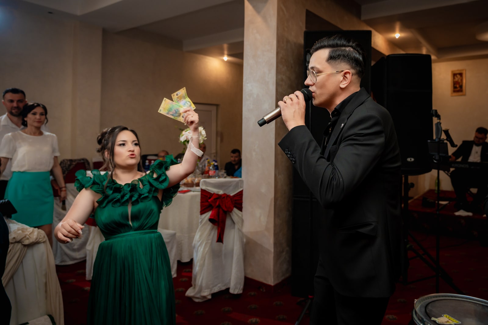 Moment live cu Tase de la Tulcea și invitații la eveniment
